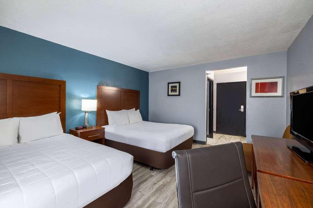 Travelodge By Wyndham Brooklyn Center Kamer foto
