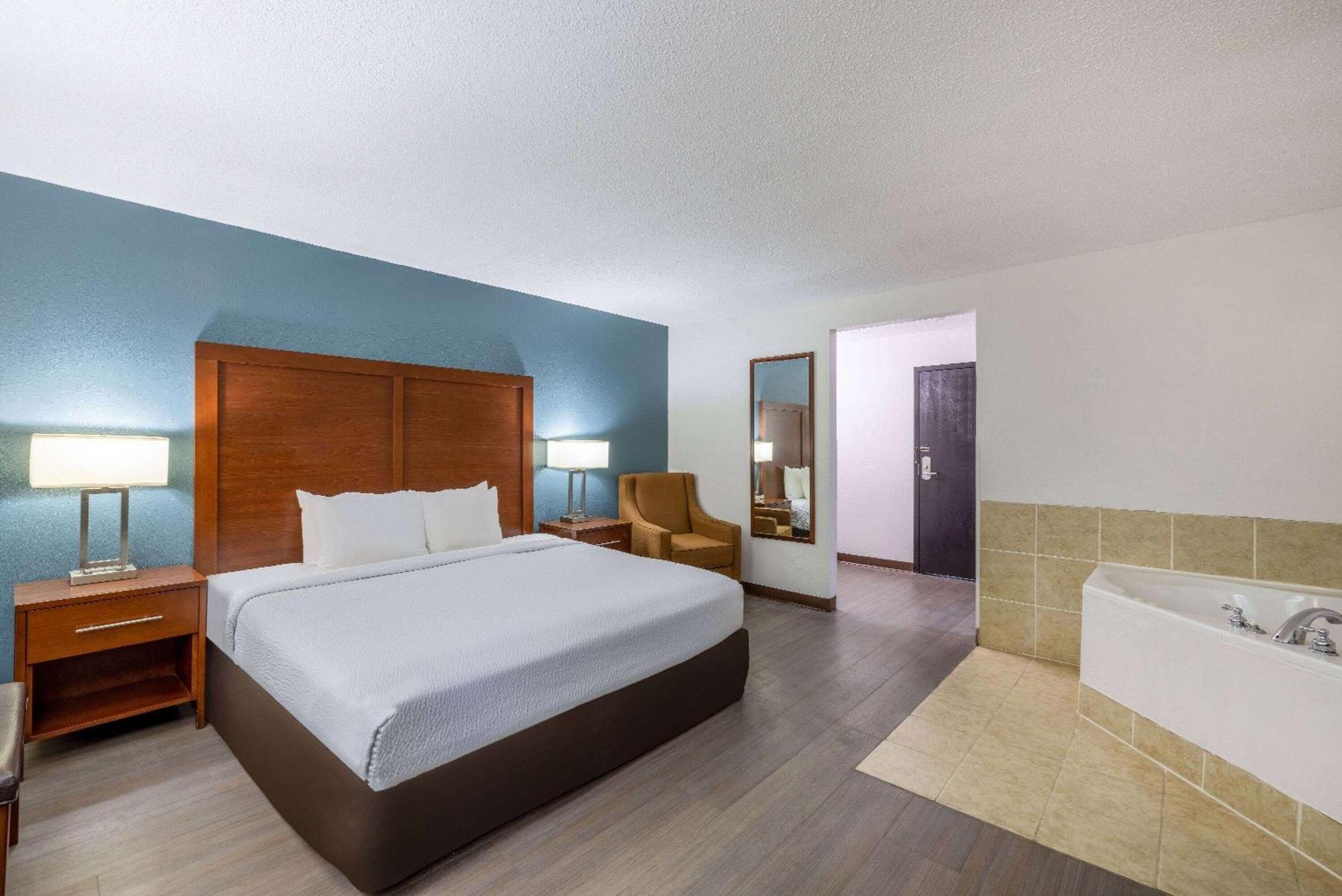 Travelodge By Wyndham Brooklyn Center Buitenkant foto
