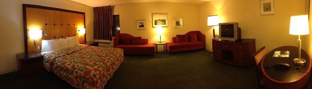 Travelodge By Wyndham Brooklyn Center Buitenkant foto
